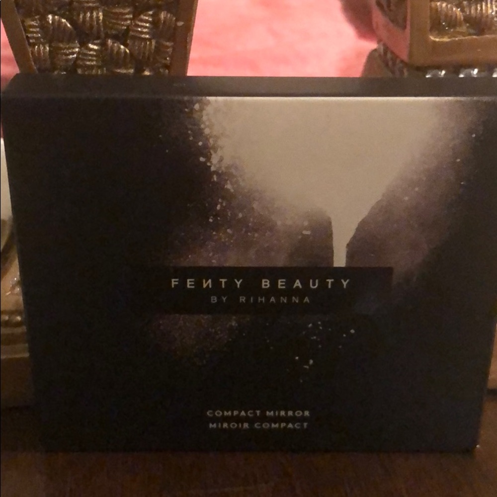 Fenty Compact Mirror